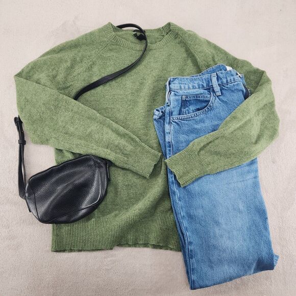 J.Crew Wool Blend Crewneck Sweater Large Slim Fit Green Pullover Lightweight - Picture 1 of 12
